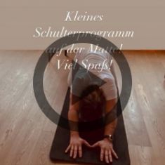 Kleines Schulterprogramm auf der Matte